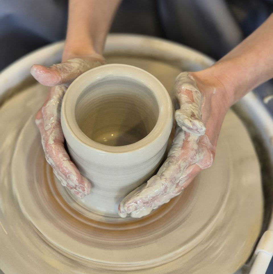 «Круговорот» — гончарный круг